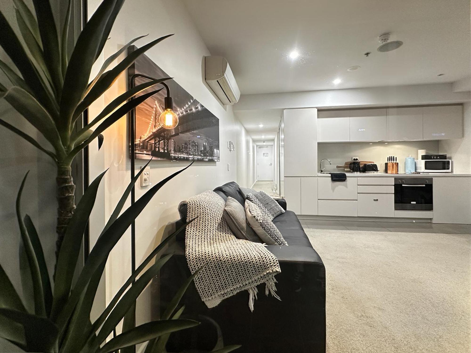 Sky View Apartment Cbd Skyline 2Br Apartment Balcony Spa Access Sleeps 6 Adelaïde Extérieur photo